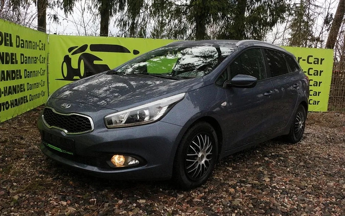 Kia Ceed cena 35900 przebieg: 104000, rok produkcji 2013 z Brzeziny małe 277